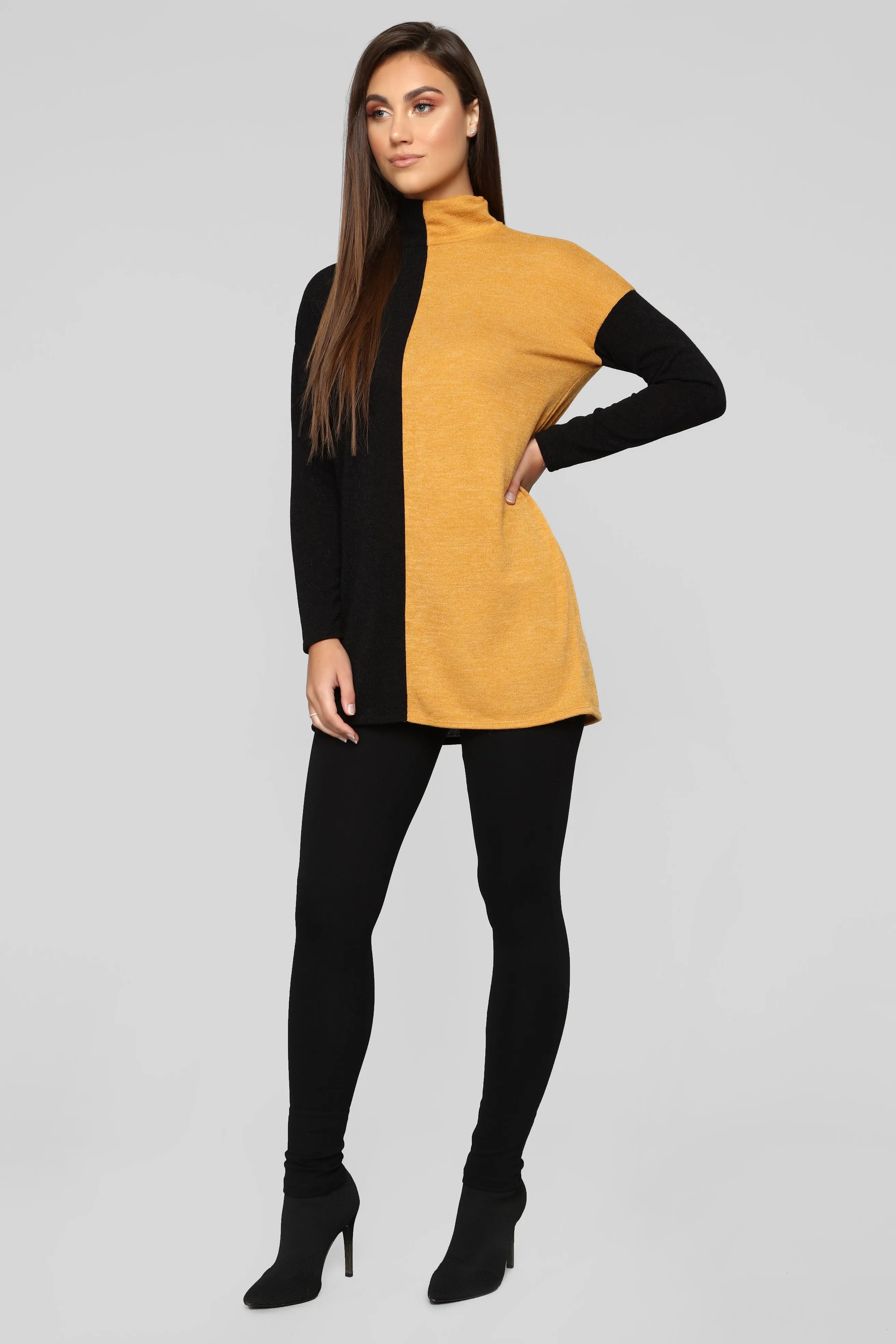 Always Aligned Tunic - Mustard/Combo