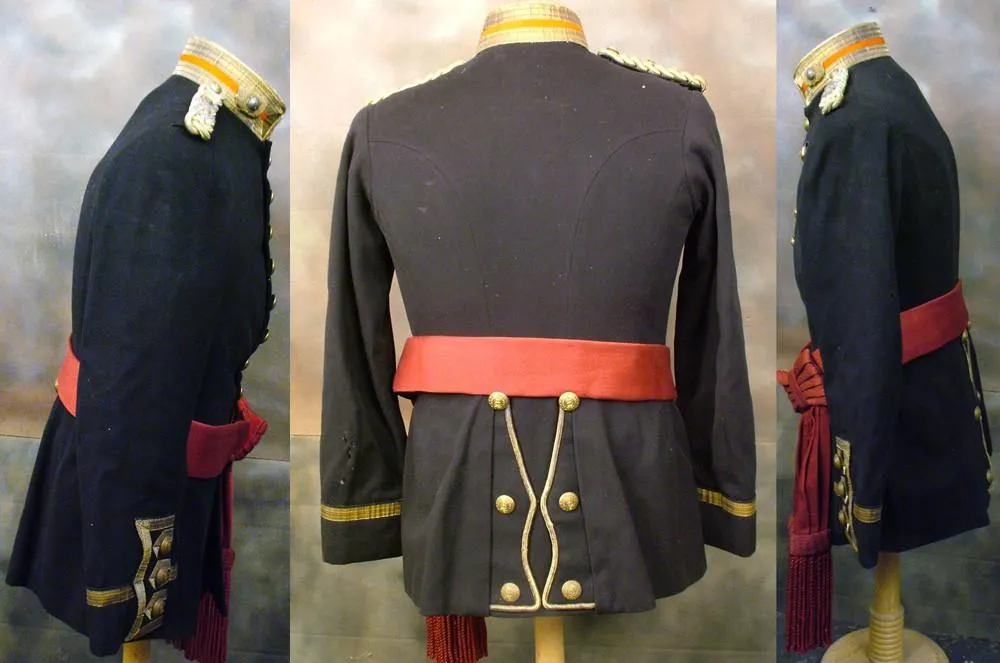 British Royal Marine Officer Tunic: Captain Carr (One Only)