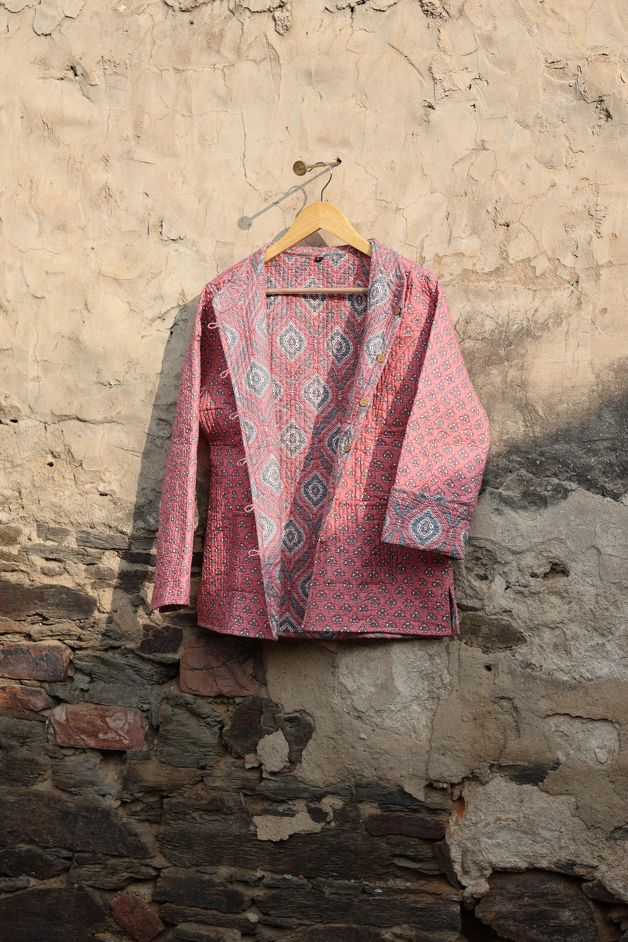 Indian Handmade Quilted Kantha Cotton Fabric Jacket Stylish Pink & Blue Floral Women's Coat, Reversible Waistcoat for Her