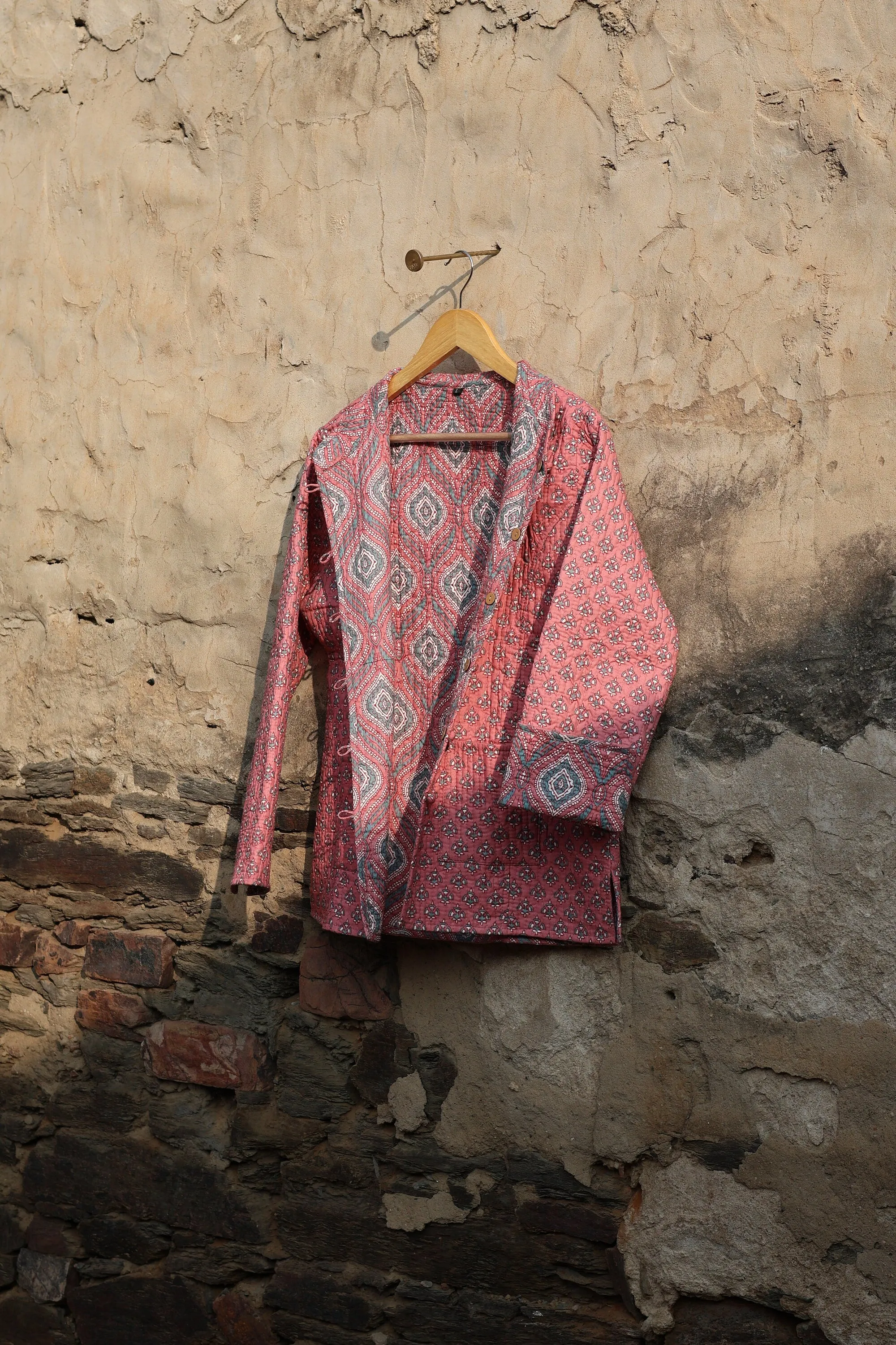 Indian Handmade Quilted Kantha Cotton Fabric Jacket Stylish Pink & Blue Floral Women's Coat, Reversible Waistcoat for Her