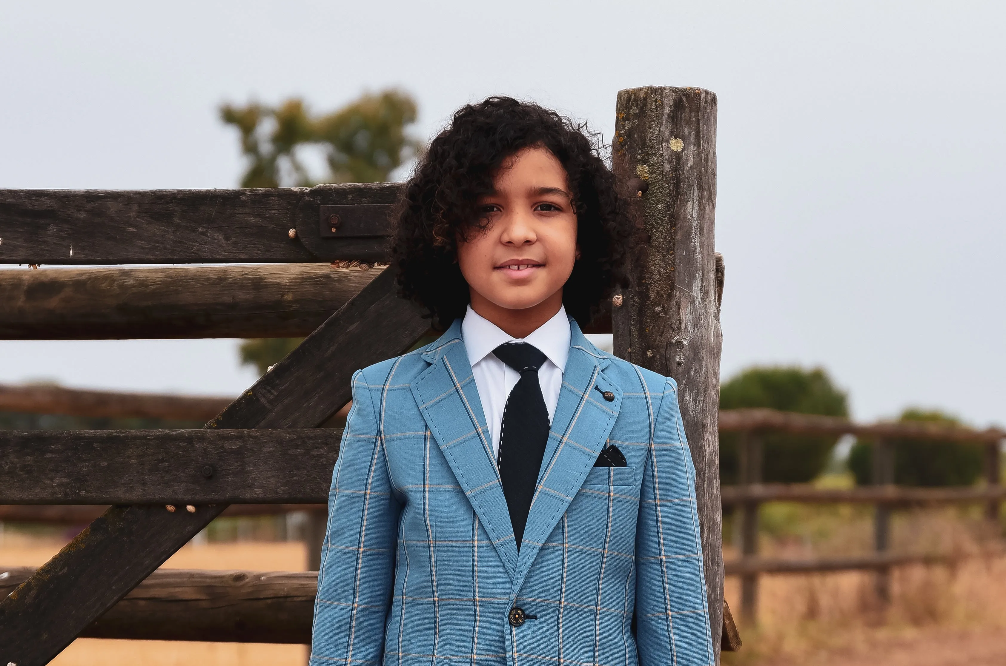 One Varones Boys Pale Blue Check Blazer