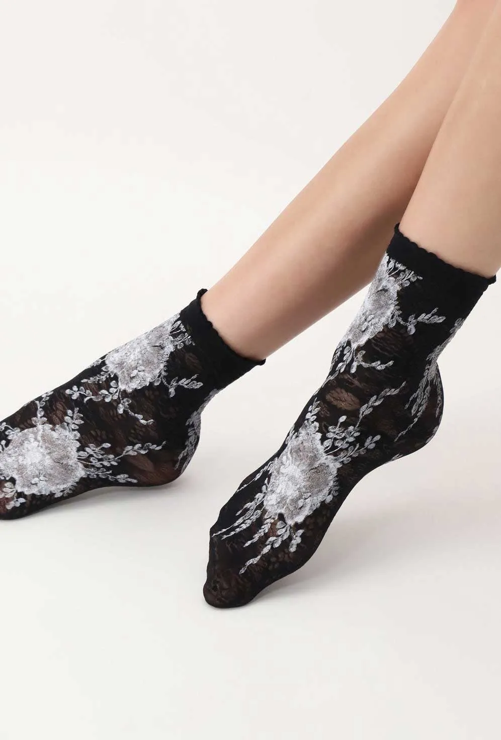 Oroblu Blooming Floral Crew Socks