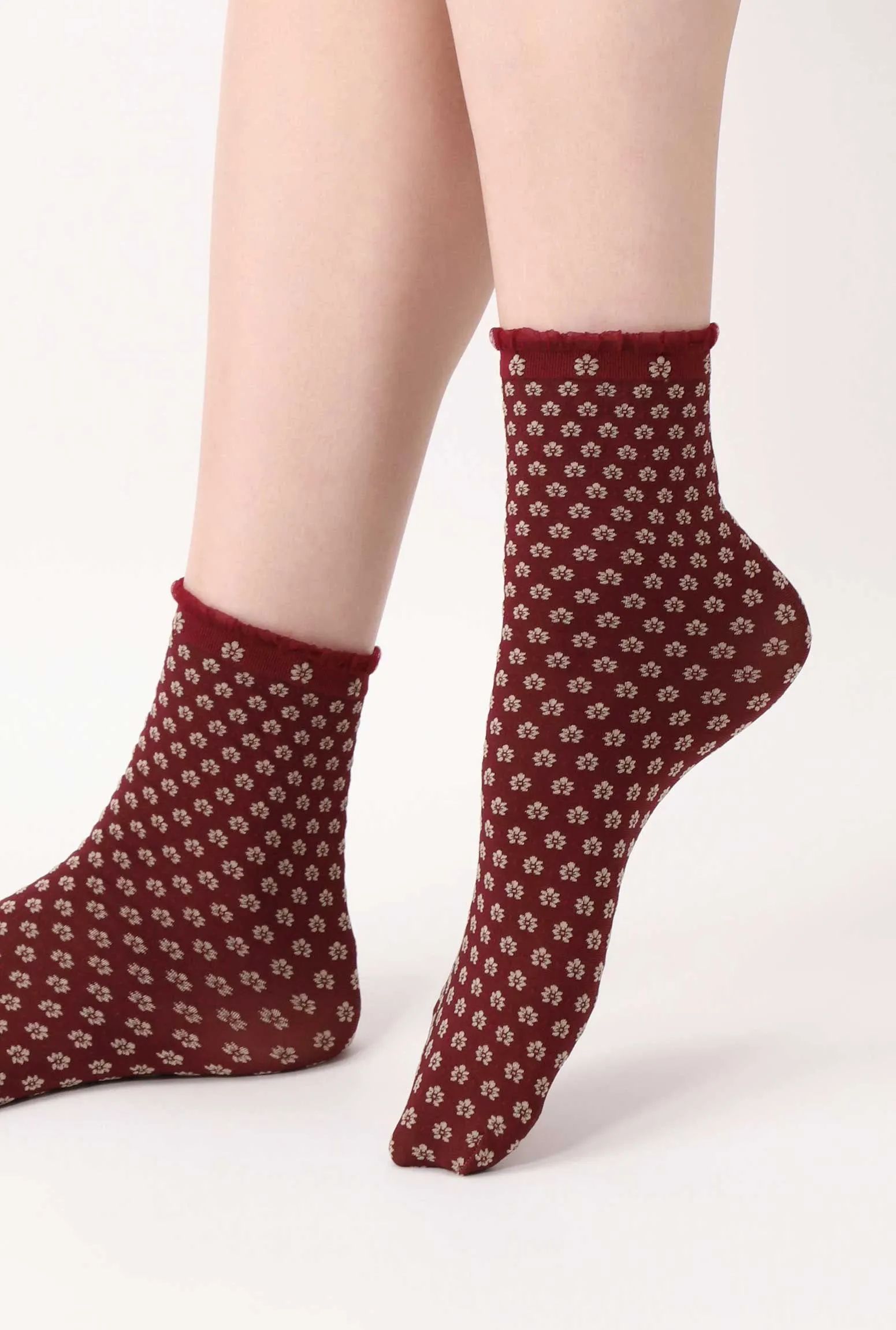 Oroblu Little Flowers Opaque Crew Socks