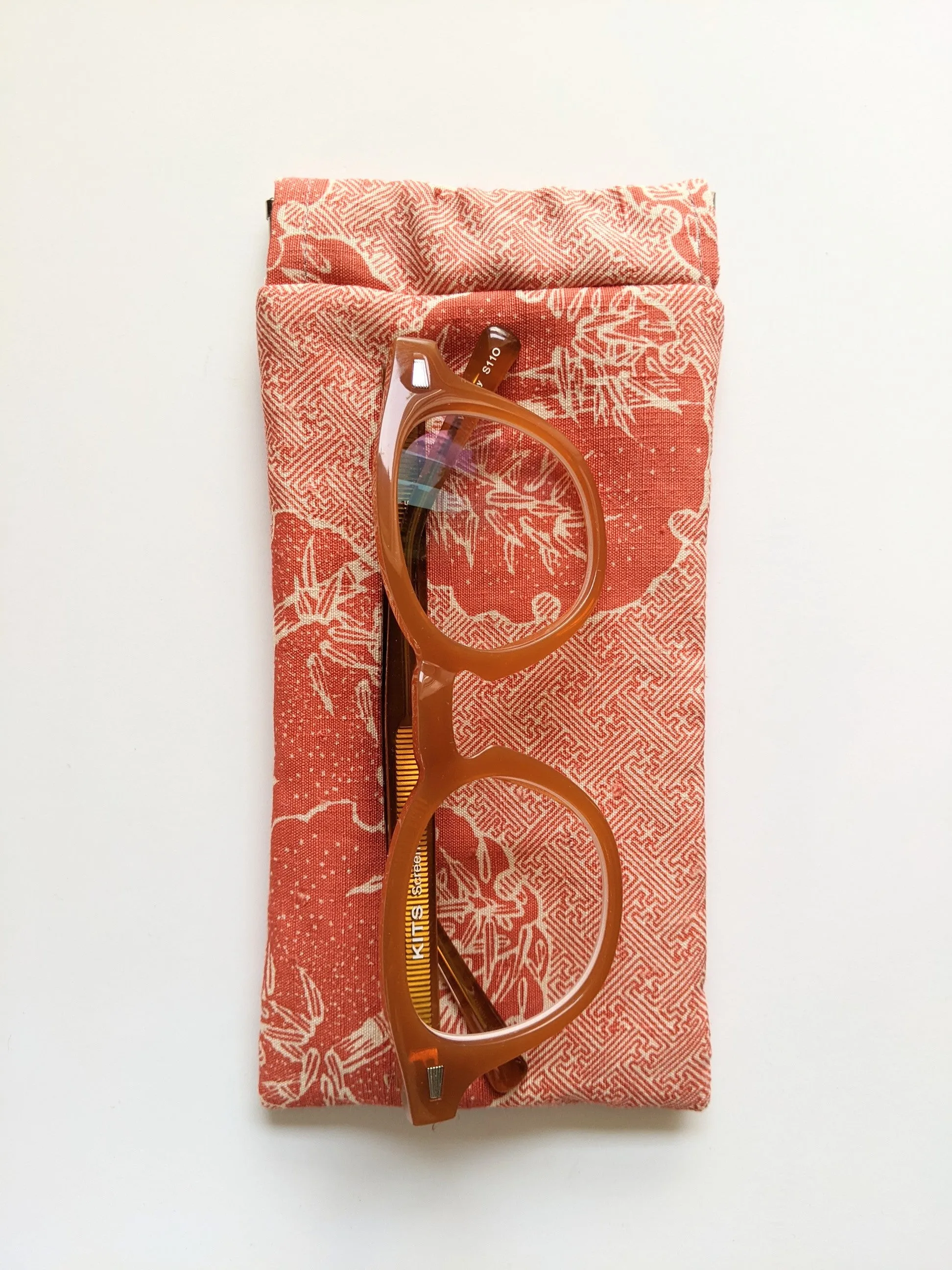 Pink orange bamboo silk glasses case