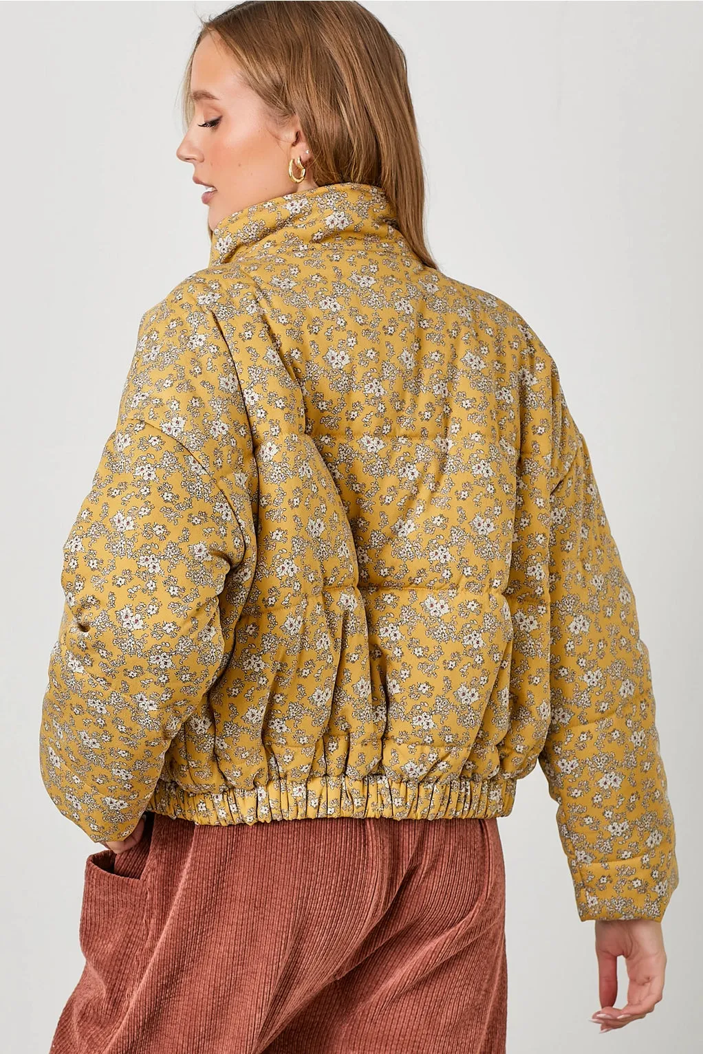 The Ditsy Puffy Jacket - Mustard Floral - PLUS