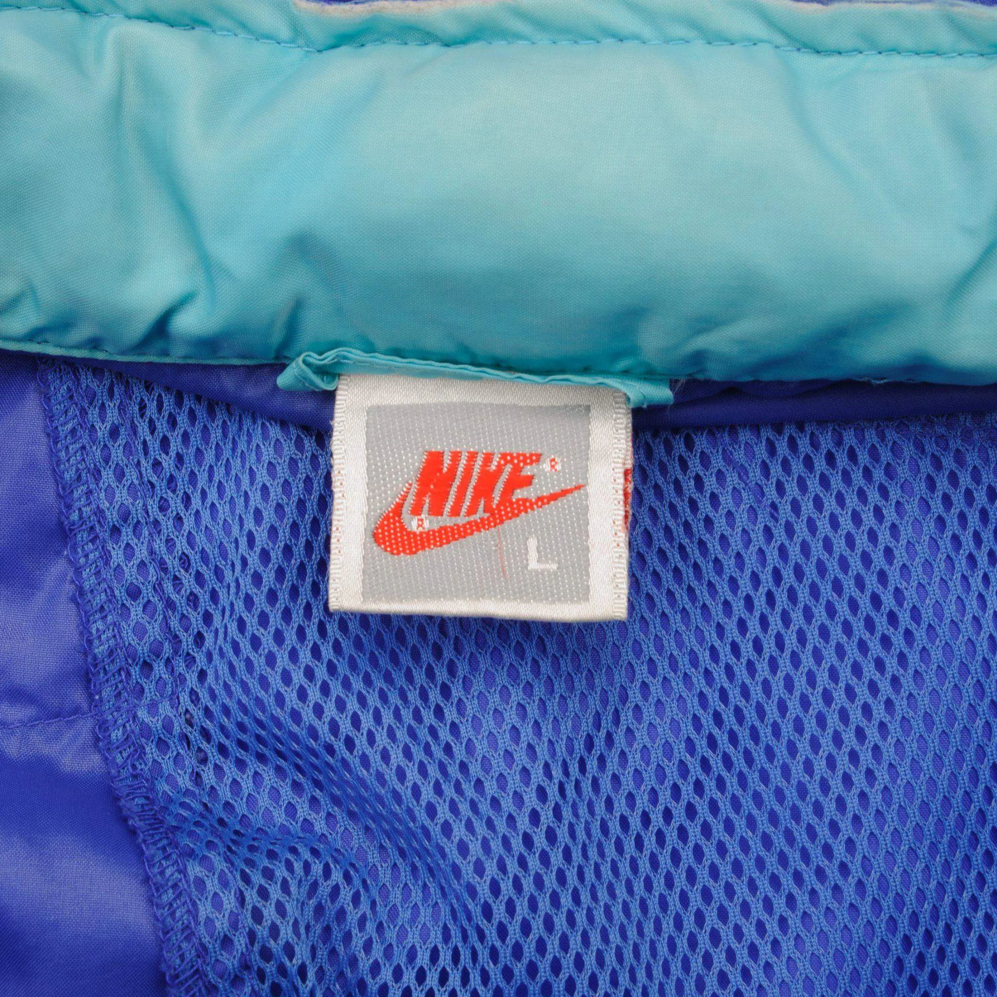 VINTAGE NIKE WINDBREAKER WITH HOOD JACKET SIZE LARGE