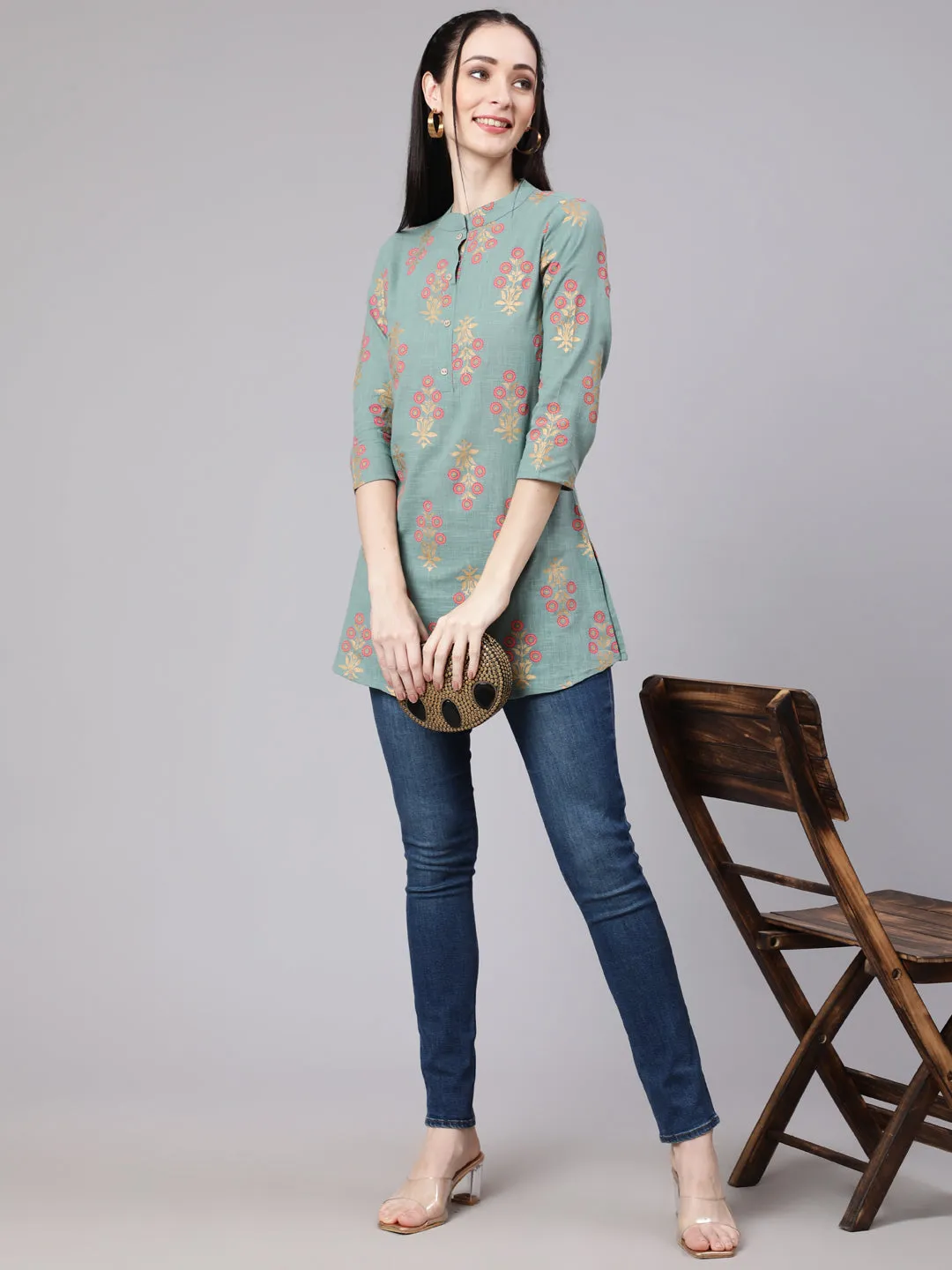 Women Green Ethnic Printed Straight Tunic With Three Quarter Sleeves